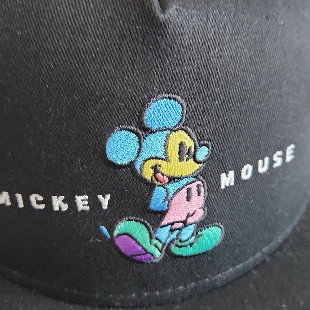 Disney Neff Mickey Mouse Adjustable Trucker Hat